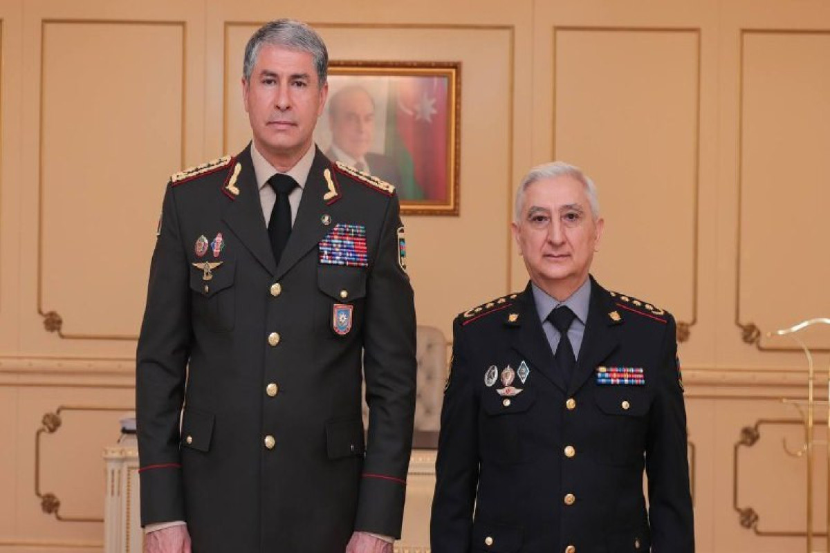 Vilayət Eyvazov Mahir Əhmədovu qüsursuz xidmətlərinə görə “Fəxri fərman”la təltif edib