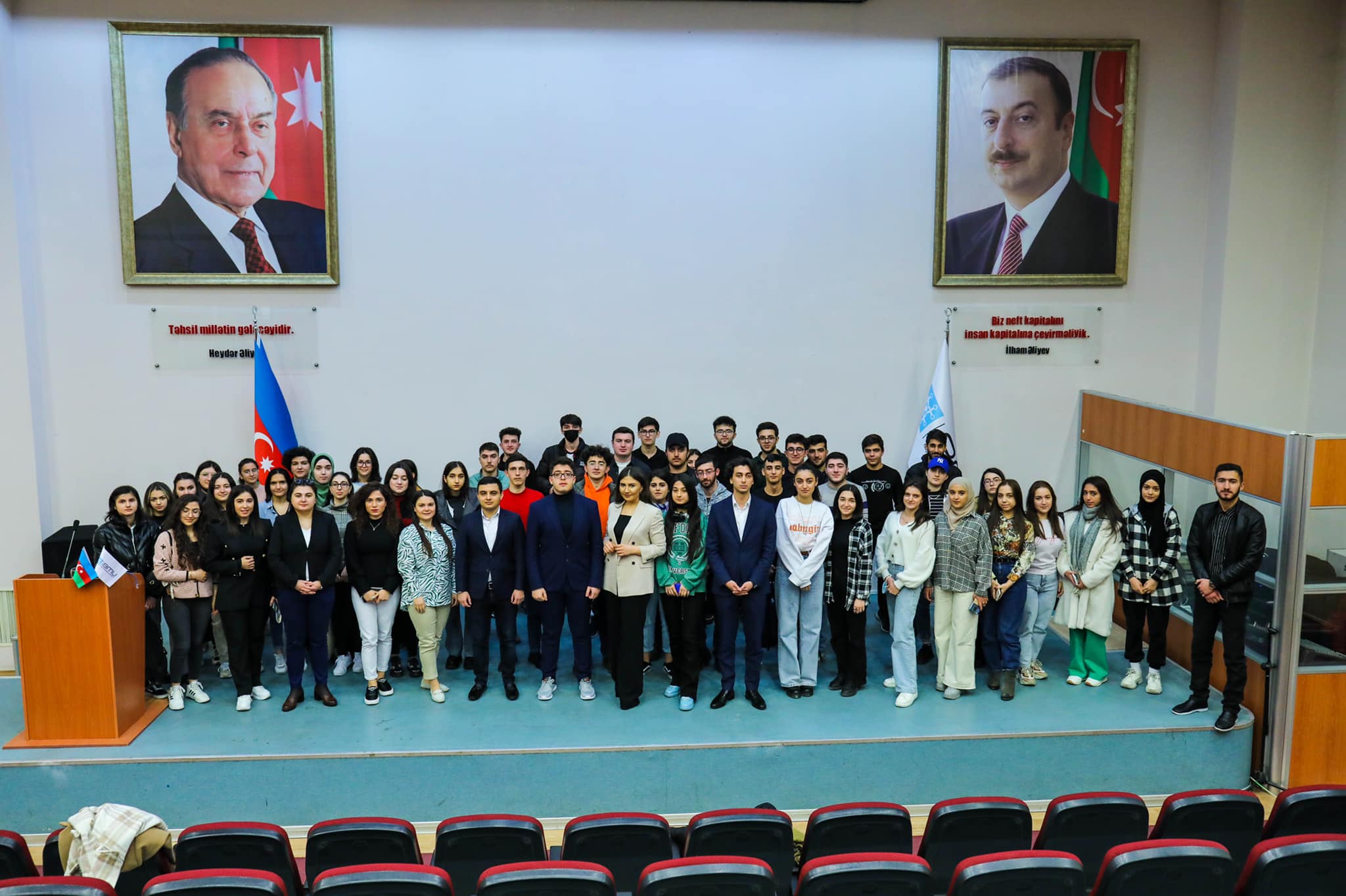 “İntihar seçim deyil” mövzusunda silsilə təlimlər keçirilib