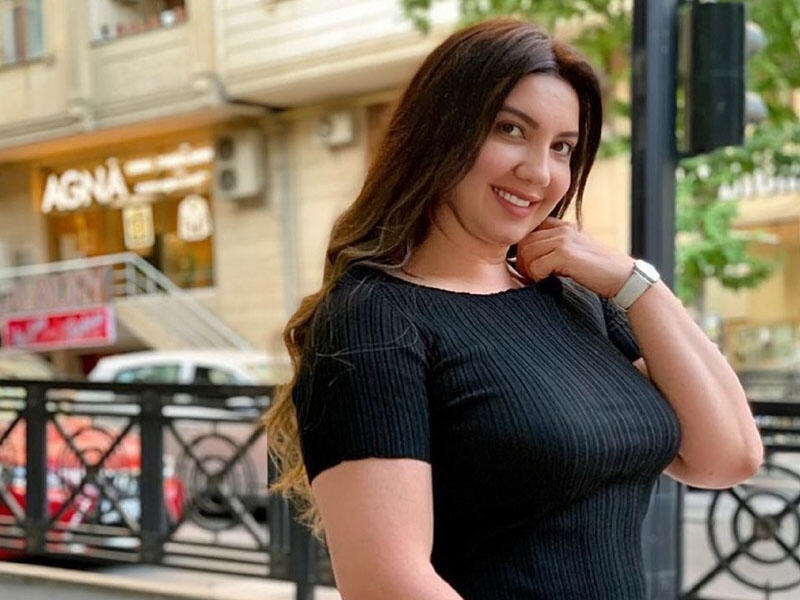 Efirə zəng edən tamaşaçı: 