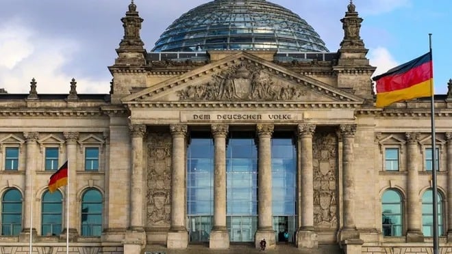 Almaniyada Türkiyə vətəndaşına qarşı casusluq ittihamı