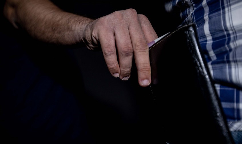 Bakıda avtobusda cibgirlik edən şəxs tutulub