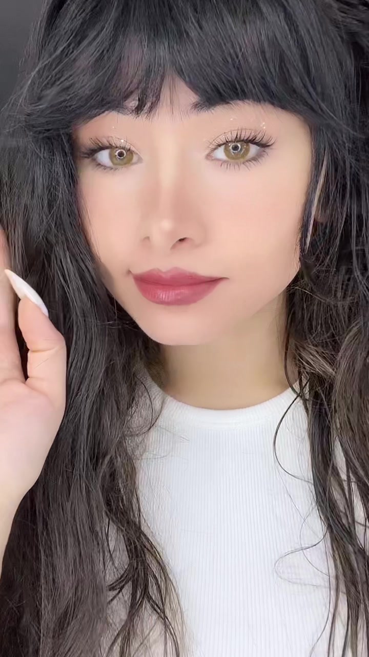 Gürcü qız Azərbaycan Himnini oxudu,Kənan MM ağladı - VİDEO