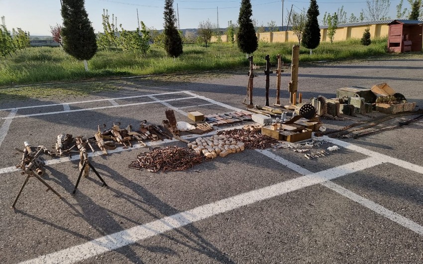 В Физули обнаружены оружие и боеприпасы