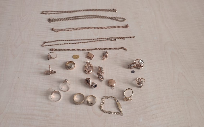 Lənkəran sakini 12 min manatlıq qızıllarını gizlədərək polisə 