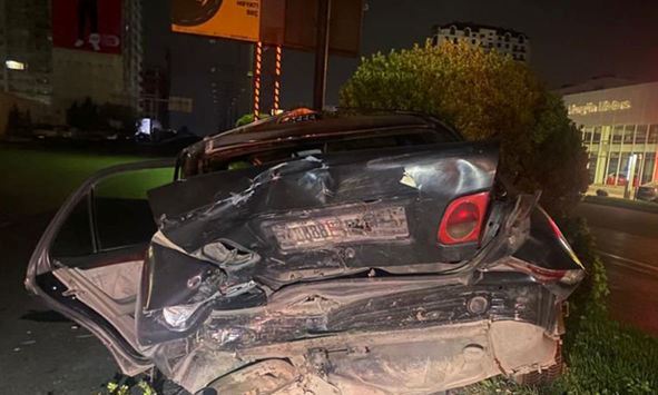 Bakıda sərxoş sürücü qəza törətdi - FOTO/VİDEO