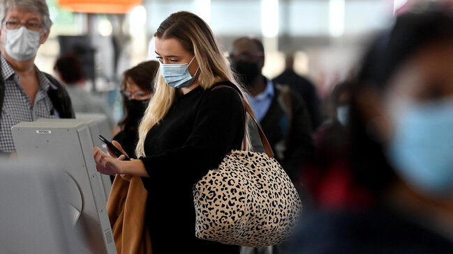 Azərbaycanda maska tələbi bu tarixdə ləğv oluna bilər - AÇIQLAMA