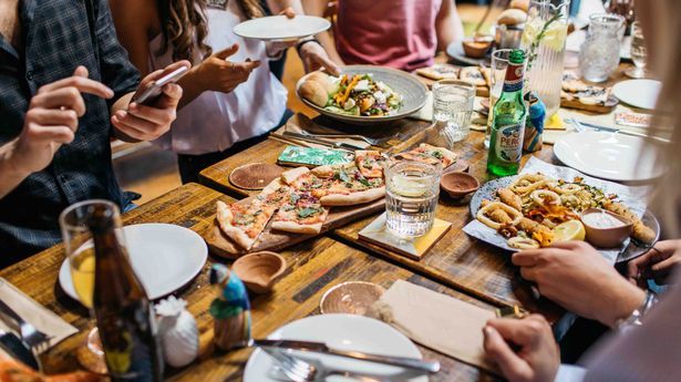 Sevgilisinin ailəsi ilə tanış olan gənc ŞOKA DÜŞDÜ: Baldızı porno ulduzuimiş