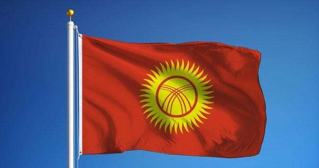 Yaşlı qadın ziyarət pulu ilə kəndinə körpü tikdirdi