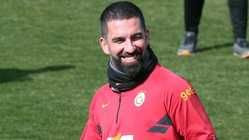 Arda Turan baş məşqçi olur