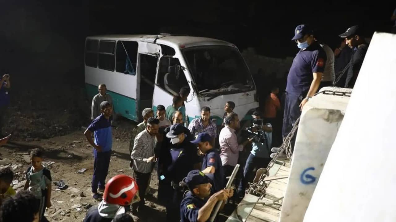 Misirdə avtobus qəzası: 2 ölü 44 yaralı