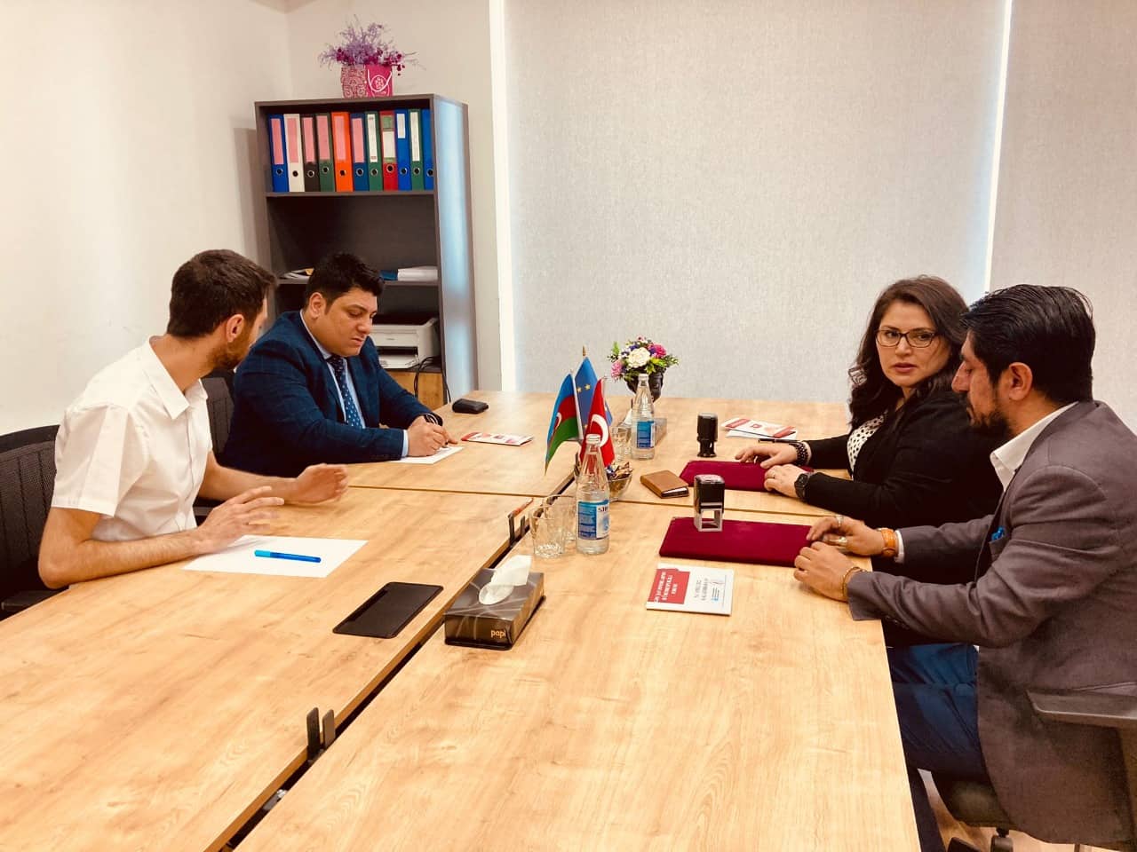 İki ölkənin aparıcı QHT-ləri tərəfdaşlıq memorandumu imzaladı.