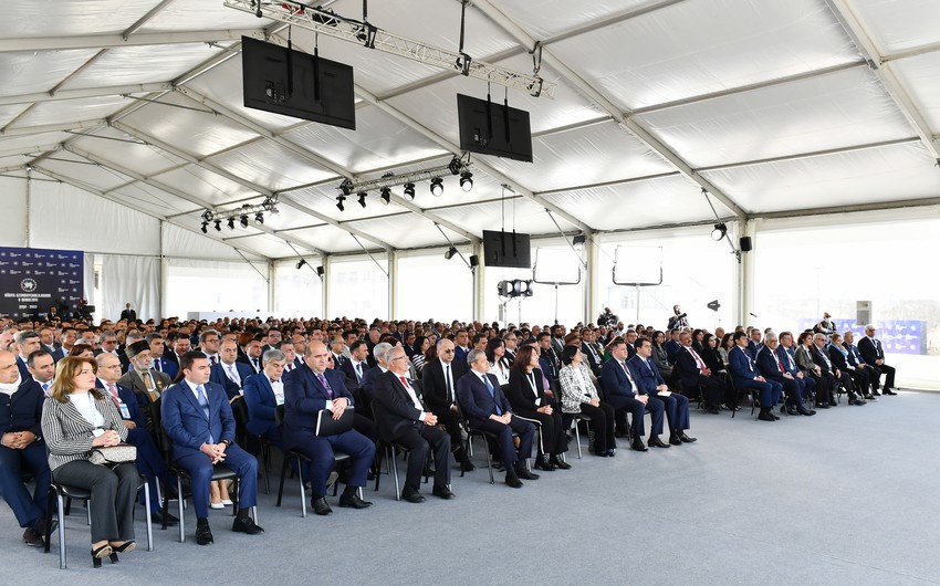 Zəfər Qurultayının iştirakçıları dünya azərbaycanlılarına müraciət edib