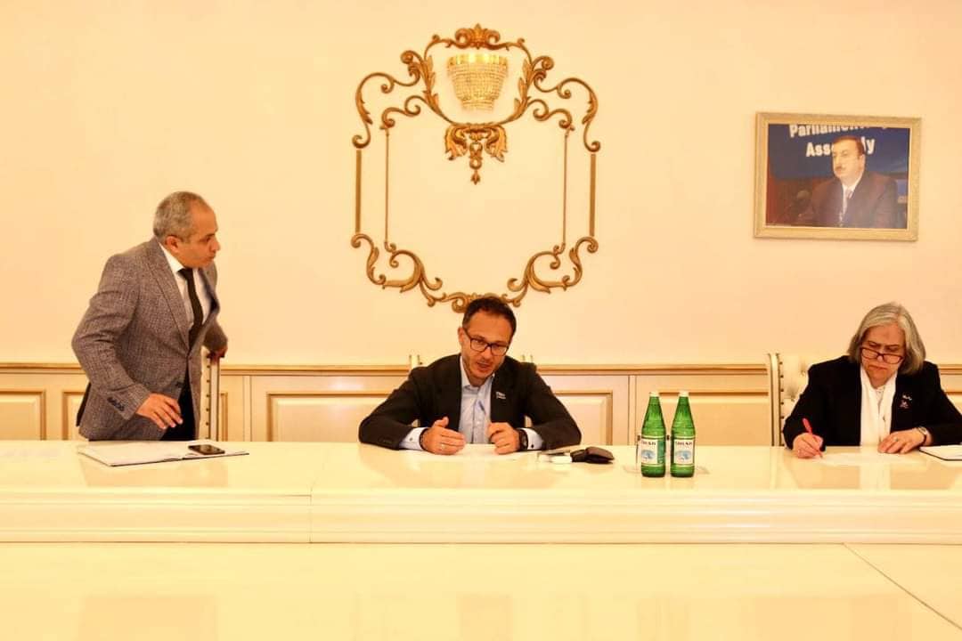 Deputat Ramil Həsən Ucar rayon Heydər Əliyev Mərkəzində seçiciləri qəbul etdi