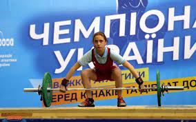 Ukraynada 14 yaşlı ağırlıqqaldıran həlak olub