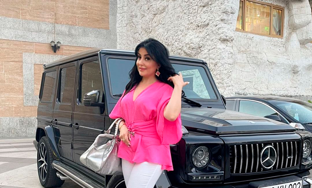 Afət Fərmanqızı HAMİLƏDİR