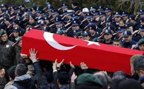 Türkiyədə terrorçularla atışmada bir zabit həlak olub, xəsarət alan var