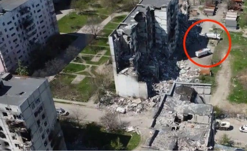 Mariupol Şəhər Şurası: “Rusiya humanitar yardım maşınları ilə meyitləri aparıb gizlədir”