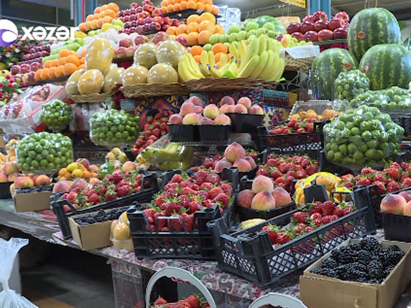 Bazarlarda yüksək qiymətə satılan meyvələr - VİDEO