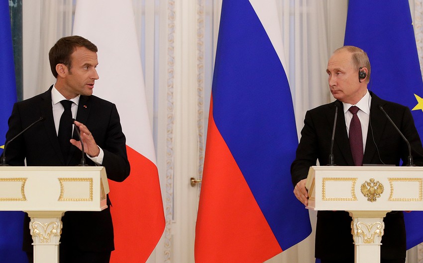 Makronla Putin arasında telefon danışığı olub