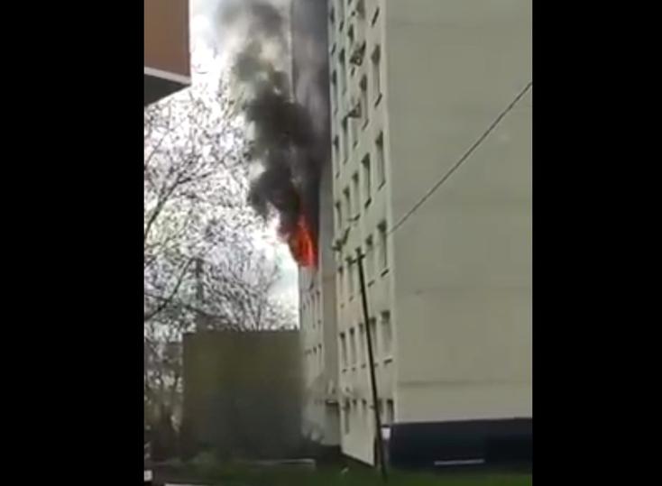 Rusiyada yaşayış binasında yanğın zamanı 3 nəfər ölüb, 16 nəfər xəsarət alıb