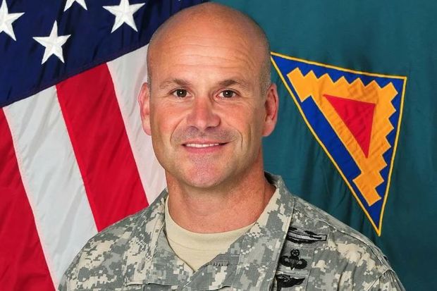 Rusiya üzrə mütəxəssis NATO-nun Avropa qüvvələri komandanı oldu