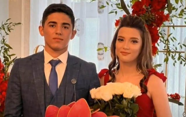 Gəncə terrorunda valideynlərini itirən Sevilin nişanı oldu - Foto