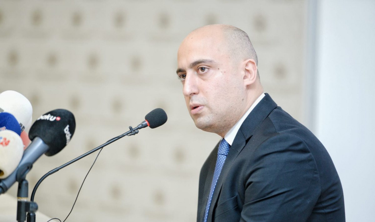 Tam orta təhsil səviyyəsinin təmayül sinifləri üçün fənn kurikulumları təsdiq edilib