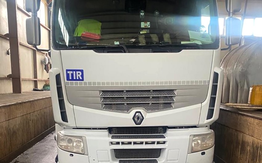 Gömrükçülər narkotik qaçaqmalçılığı cəhdinin qarşısını alıb