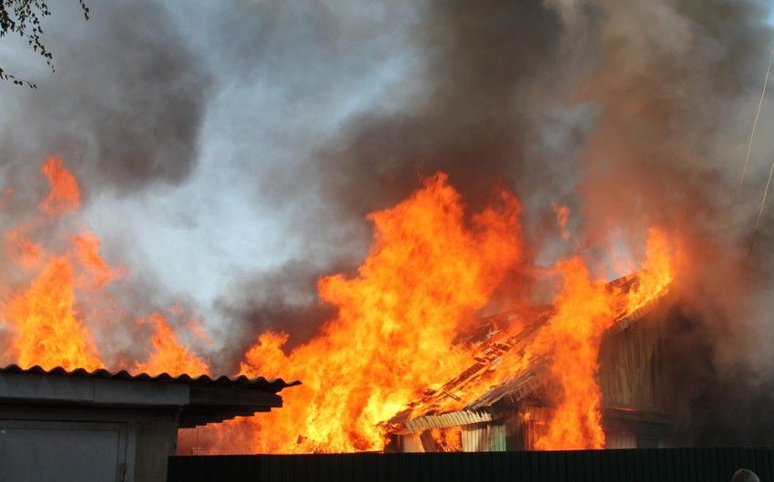 Sumqayıtda zavodda partlayış: ölən var