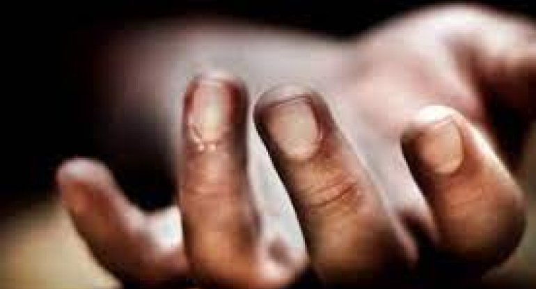 Bakıda mənzildən 36 yaşlı kişi meyiti tapılıb