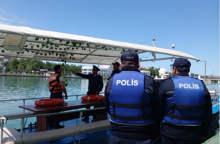 Kürün bu hissəsində bütün növ qayıqların hərəkəti dayandırıldı