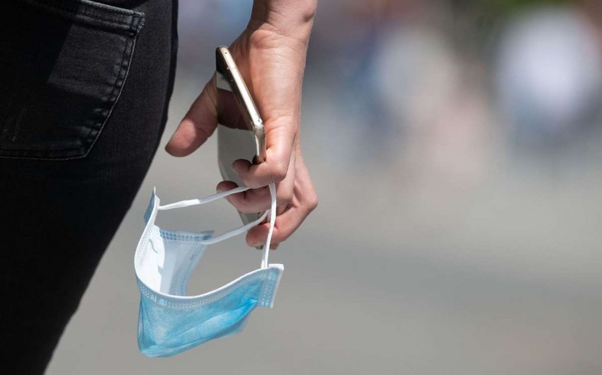 Названы страны, в которых туристам больше не понадобятся маски