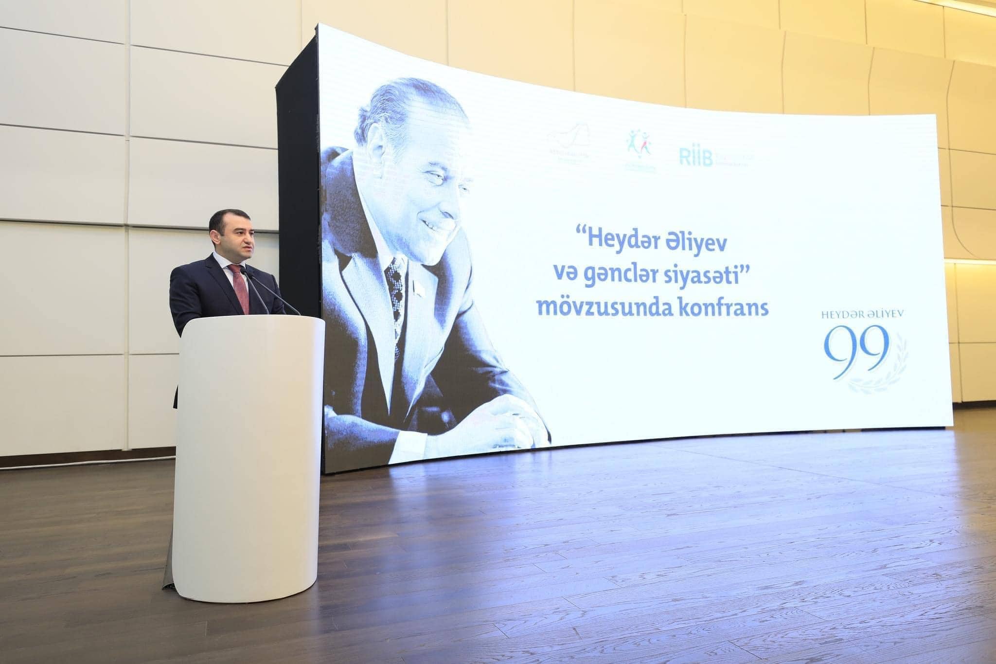 Heydər Əliyevin anadan olmasının 99-cu ildönümünə həsr edilmiş  konfrans keçirilib