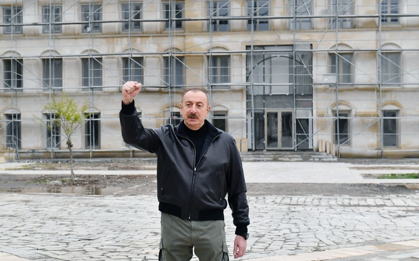 Dövlət başçısı: 