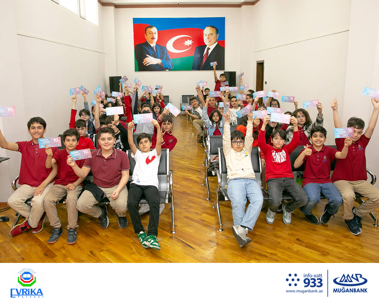 Muğanbank Evrika liseyində təqdimat keçirdi