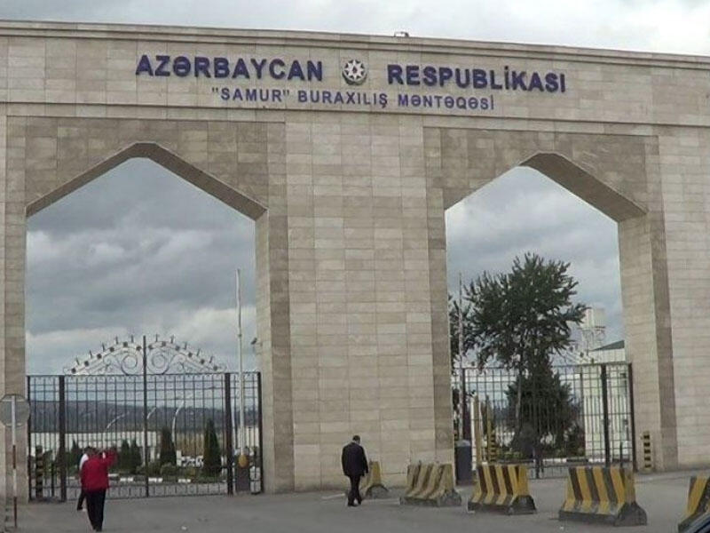 Quru sərhədlərin açılması müzakirə olunur