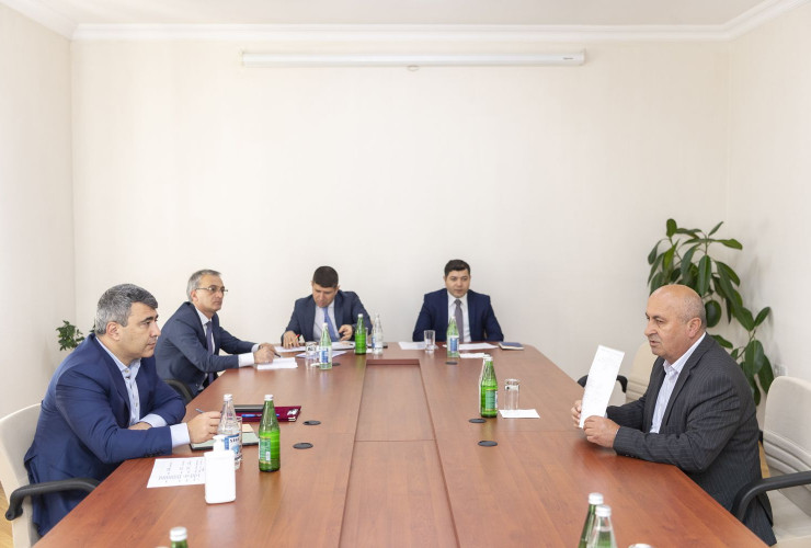 Nazir İnam Kərimov Qusarda vətəndaşları qəbul edib