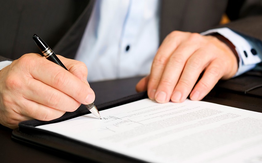 İşdən qeyri-qanuni azad edilən 38 işçi əvvəlki işlərinə bərpa etdirilib