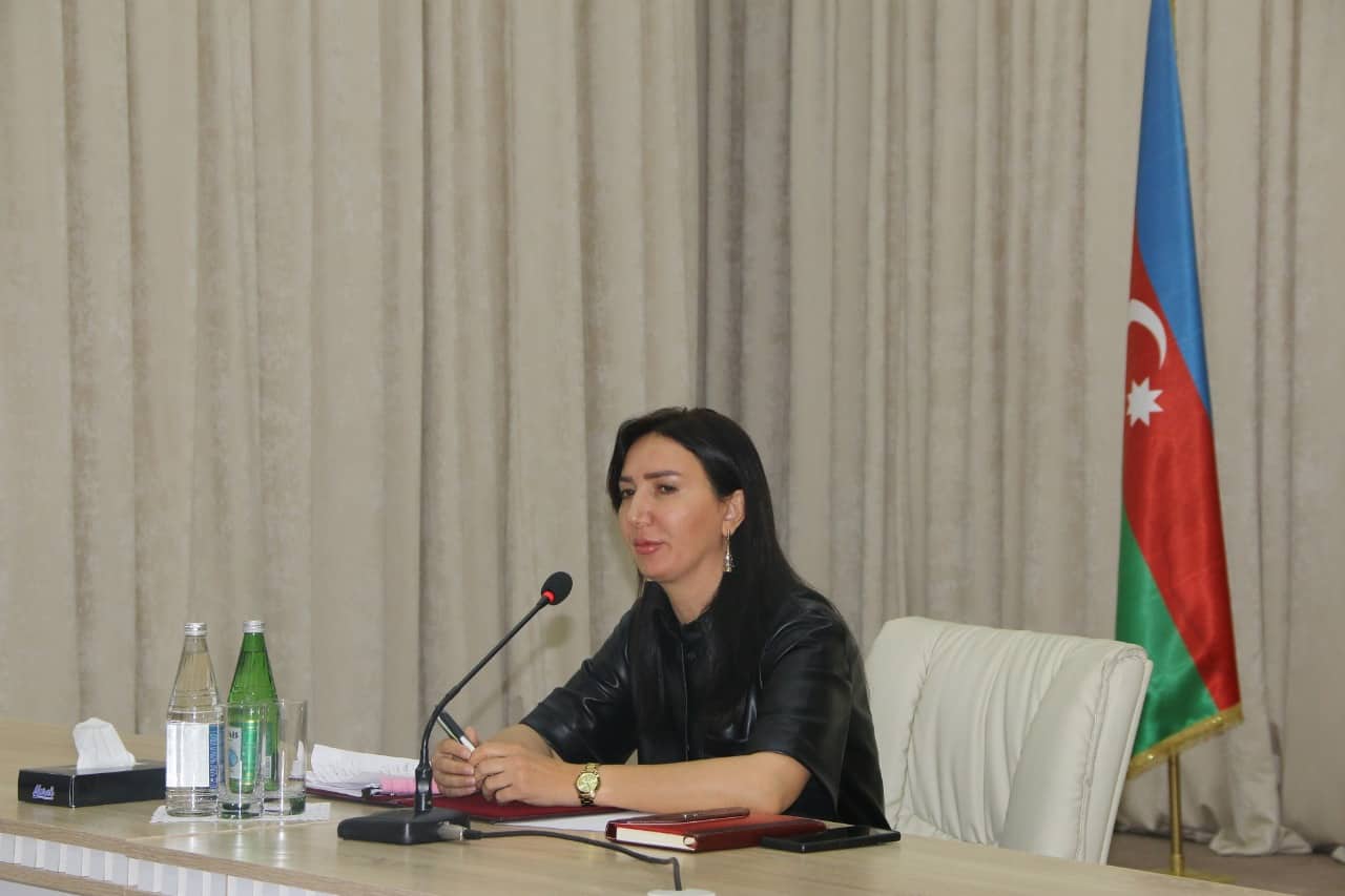 Regional idarənin rəisi mədəniyyət işçiləri ilə görüş keçirib.