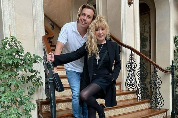 Стало известно, когда Алла Пугачева и Максим Галкин вернутся в Россию - ВИДЕО