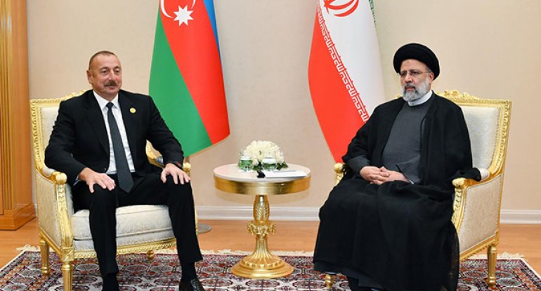 İran Prezidenti İlham Əliyevi səfərə dəvət etdi