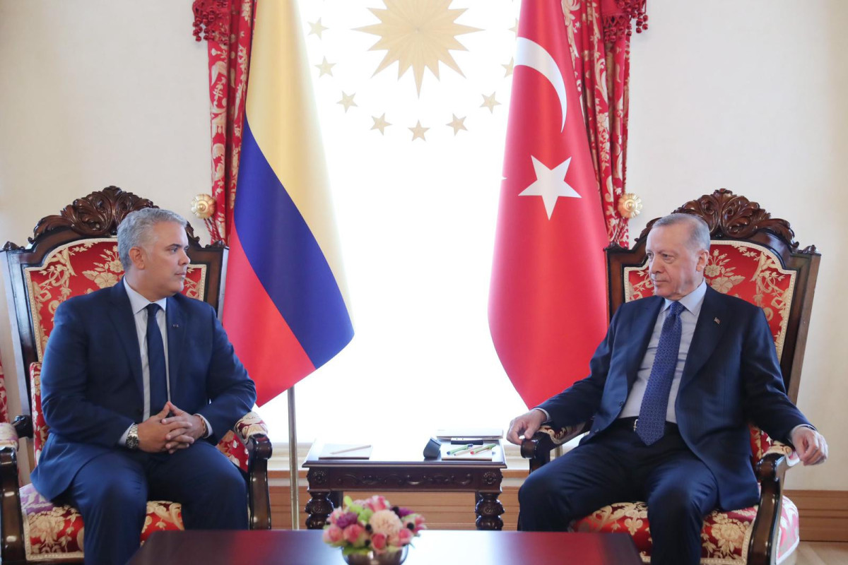 Ərdoğan Kolumbiya lideri ilə görüşüb