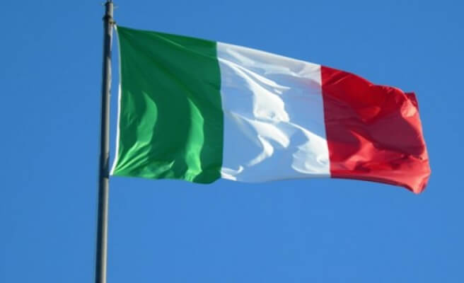 İtaliya Aİ sanksiyalarına məruz qalan rusiyalıların əmlakını dondurub