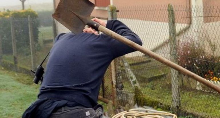 Yaşadığı qadının keçmiş ərini 