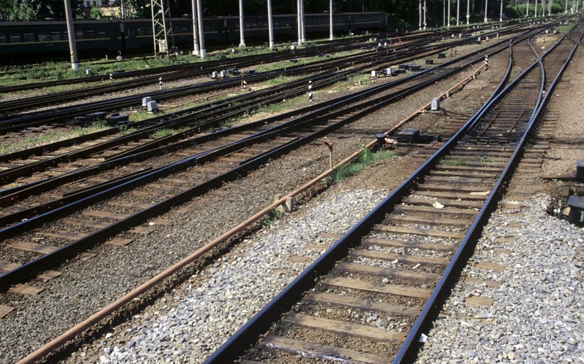 Sabirabadda qatar vuran kişinin şəxsiyyəti məlum olub