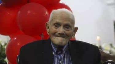 Dünyanın ən yaşlı kişisi 113 yaşını qeyd edir