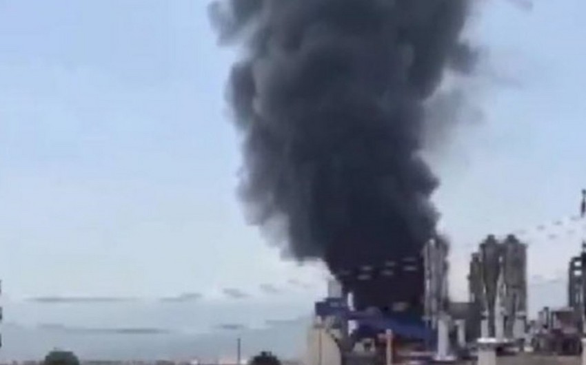 Türkiyədə fabrikdə yanğınla nəticələnən partlayış olub