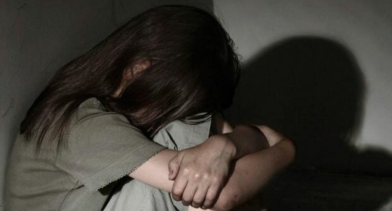 Məktəblilər 4-cü sinif şagirdini bir ay ərzində zorladılar