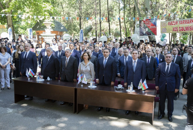 Azərbaycan Dövlət Aqrar Universitetində “Məzun yarmarkası” keçirilib