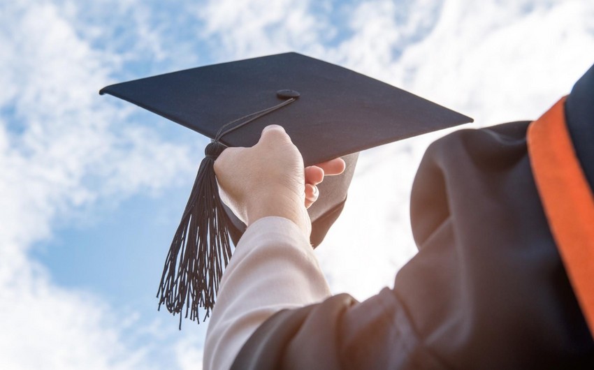 Gənclərin xaricdə təhsil alması üçün tələb olunan bal müəyyənləşib